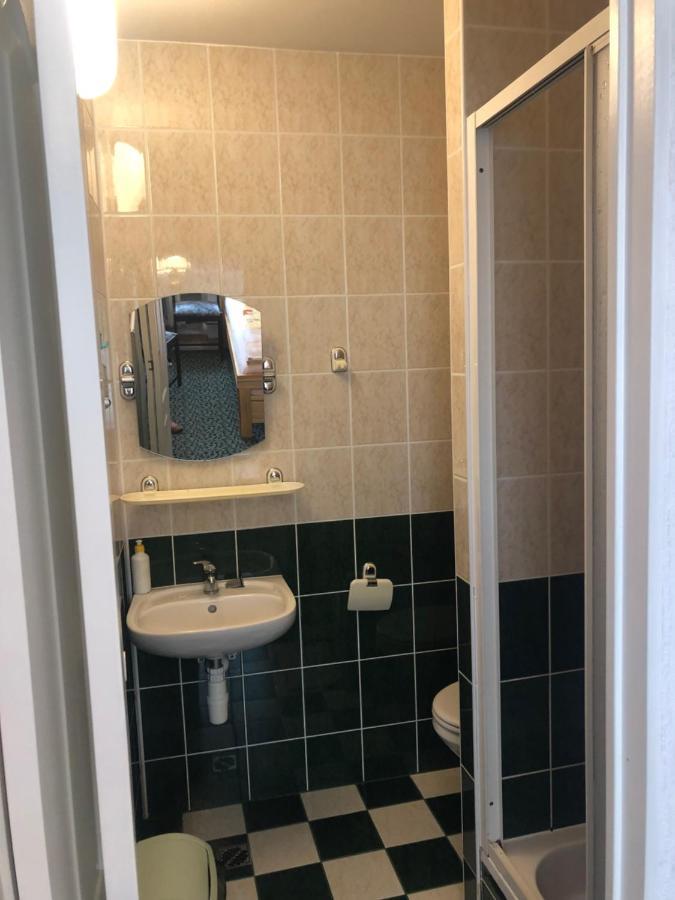 U Henryki Lägenhet Kołobrzeg Exteriör bild